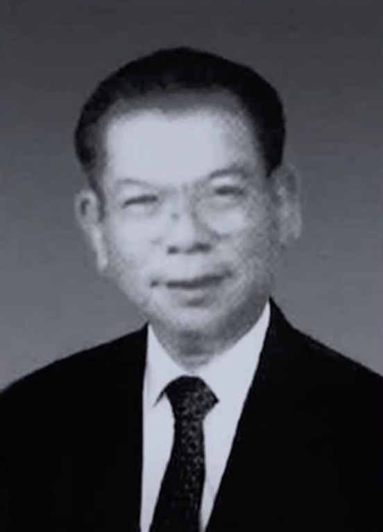 張聚麟  主席